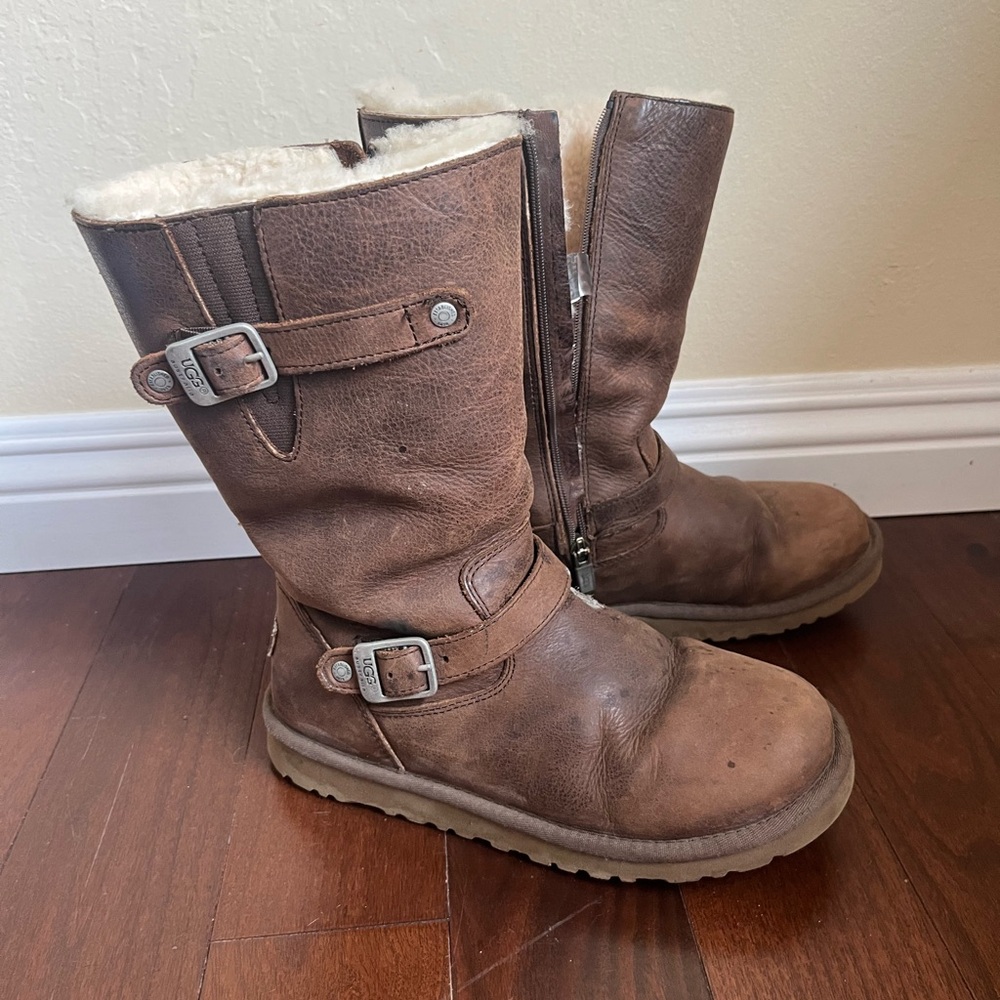 UGG KENSINGTON Zip Leather Sheepskin Winter Warm Boots sz 5